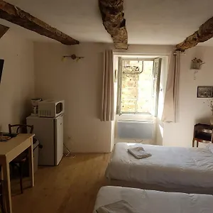 Hébergement de vacances La Maison D'angèle, Sainte-Eulalie-de-Cernon